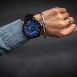 24 73421 Wrist watch