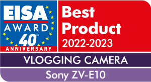 Sony digitalkamera ZV-E10 ble kåret til årets vlog kamera 2022-2023 av EISA (Expert imaging and sound association).