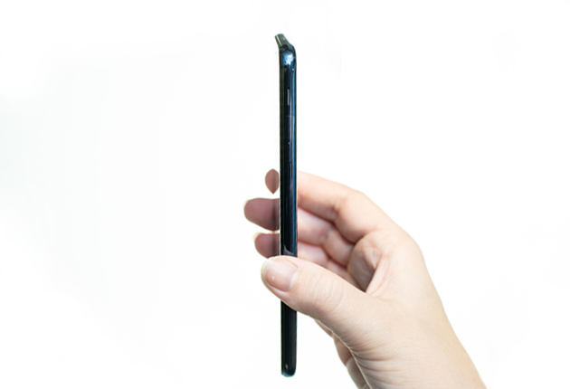 Samsung J4 Plus har ansiktsgjenkjenning Knappene på Samsung J4 Plus