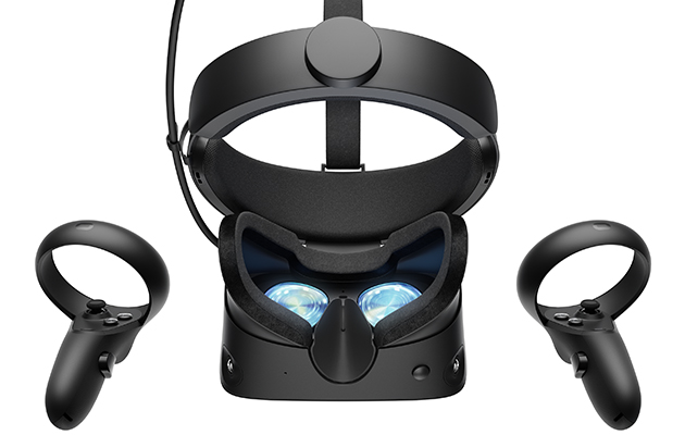 Rift S holder seg trygt og behagelig på plass slik at den tåler de aller raskeste reaksjonene dine Oculus Rift S fra innsiden
