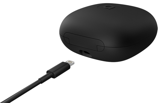 Øreproppene har en batteritid på opptil 9 timer, og med ladeetuiet får du mer enn 24 timers spilletid til sammen Lukket ladeetui til Powerbeats Pro