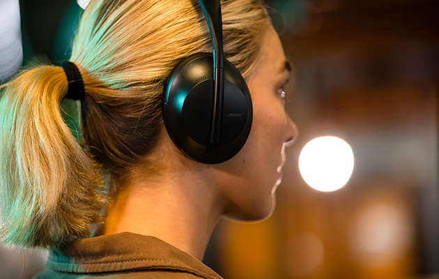 Bose Noise Cancelling Headphones 700 (sort) Hodetelefoner Bose Noise Cancelling Headphones 700 (sort) Hodetelefoner