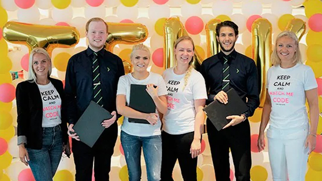 Informasjon om Elkjøp Fondet Elkjøp Fondet deler ut PC-er til TENK Tech Camp