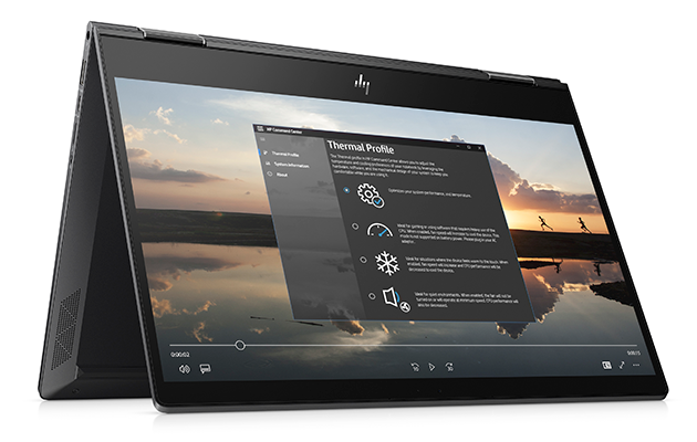 HP Envy x360 – En datamaskin som holder følge hele dagen HP Envy x360 med HP Command Center vist på skjermen