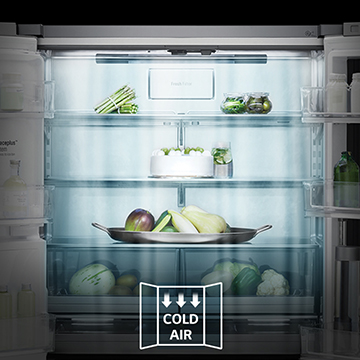 FRESHShield COOLING Åpent kjøleskap med en Cold Air-illustrasjon nederst