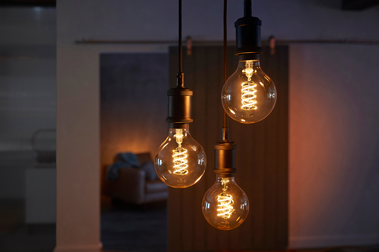 Philips Hue Filament lyspærer fungerer med både Bluetooth og Philips Hue Filament lyspærer fungerer med både Bluetooth og