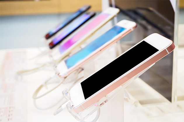 Skal du velge Android eller iPhone Telefoner på utstilling i butikk