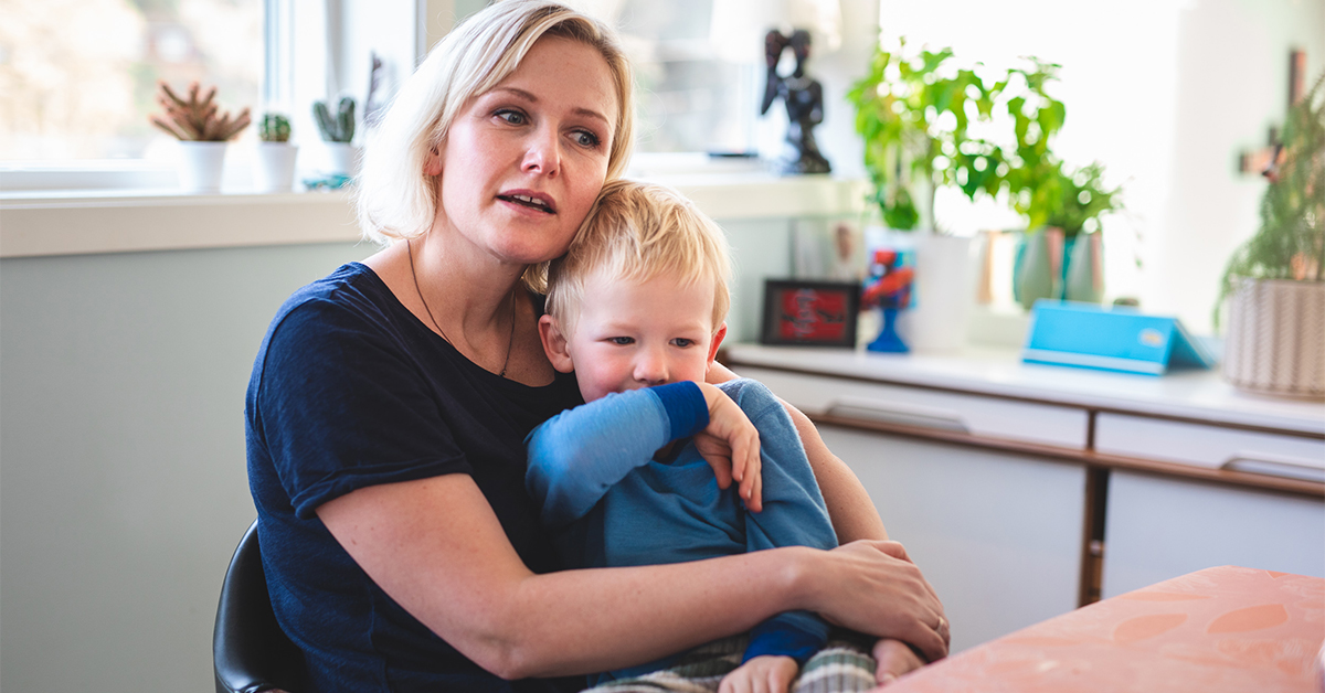 Denne familien testet inneklimaet med Airthings En mor med en sønn på fanget