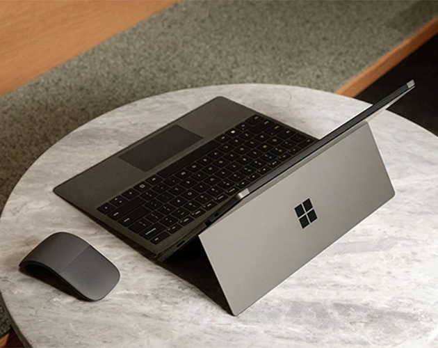 Surface Pro 7 2-i-1-PCer