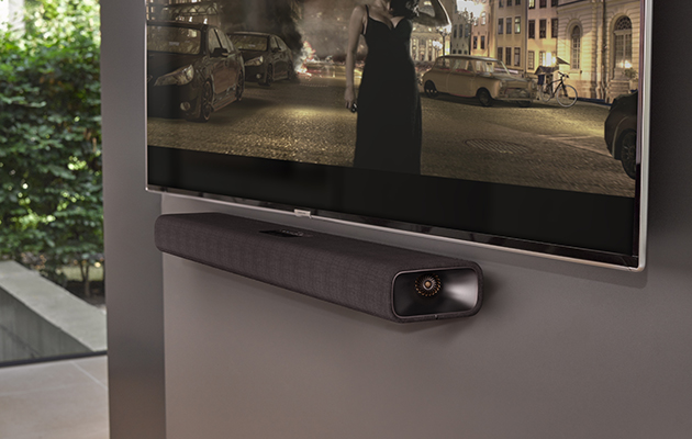 Harman Kardon Citation MultiBeam 700 leverer full surroundlyd til TV-en Lydplanken Harman Kardon Citation MultiBeam 700