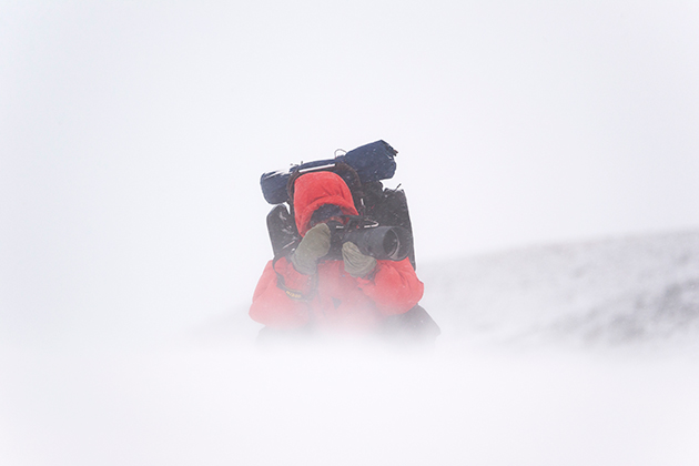 LaCie bærbar harddisk tåler hardt vær Fotograf i snøvær