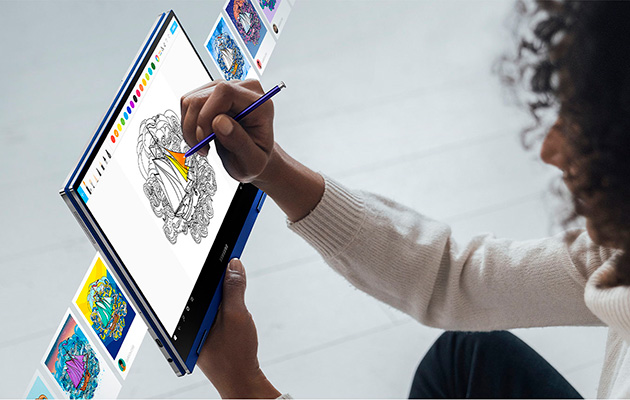 Samsung Galaxy Book Flex kommer med en S-pen Kvinne tegner med S-pen på Samsung Galaxy Book Flex