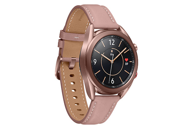 Omfattende mulighet for integrasjon med andre Galaxy-produkter gjør det enkelt å håndtere andre enheter Samsung Galaxy Watch 3 i fargen Mystic Bronze