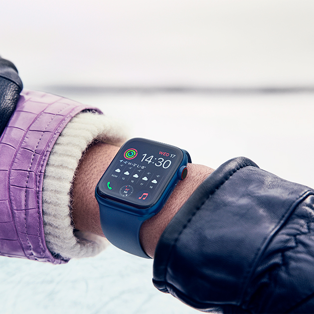 Finn den perfekte urskiven for det du interesserer deg for – på App Store eller på nettet. Apple Watch Series 6 med ulike apper