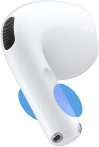 AirPods 5 vist fra utsiden, med blå sirkler som markerer hvor du må trykke på stilken for å justere volumet