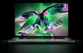 MacBook Pro med PROLED XDR-skjerm i fargen stellarsvart. På skjermen vises båndformede objekter med tette mønstre av glødende striper i varierende bredde som former ordet Pro