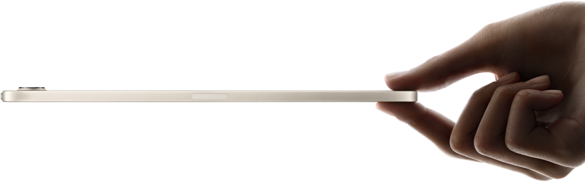 iPad mini vist fra siden, holdes i hånden, tynn og lett design