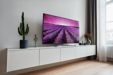 LG 75" SM9900 8K NanoCell TV 75SM9900