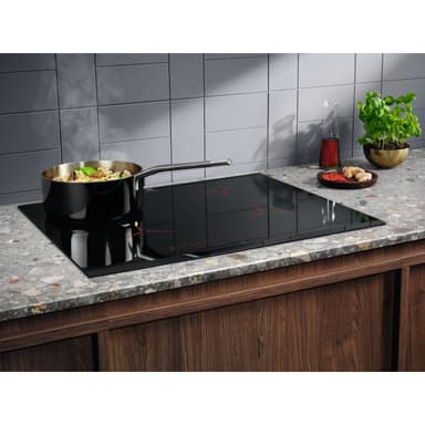 Electrolux induksjonstopp HHP670FNK integrert