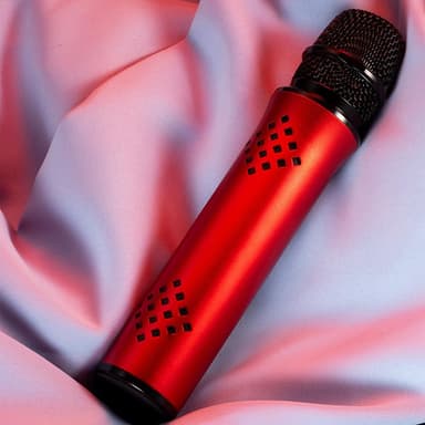 Multifunksjonell trådløs karaokemikrofon K6L Rød