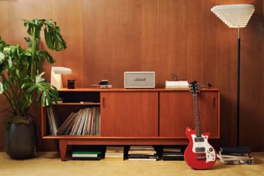 Marshall Stanmore III Bluetooth høyttaler (krem)