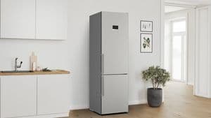 Bosch Kjøleskap/fryser kombinasjon KGN39AIBT (inox-easyclean)