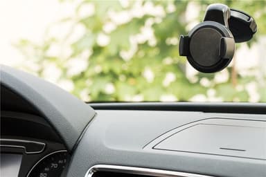 Goobay Slank sugekoppfeste i bilen for smarttelefoner