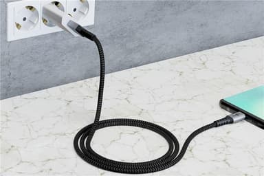 Goobay USB-C ™ til USB-A Tekstilkabel med metallplugger (Space grå / sølv) 2 m