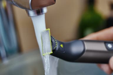 Philips OneBlade Pro 360 skjegg- og kroppstrimmer QP6551/15