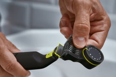 Philips OneBlade Pro 360 skjegg- og kroppstrimmer QP6651/61