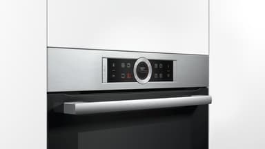 Bosch Serie 8 integrert stekeovn HBG672BS1