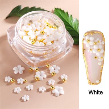 3D Blomster Nail Art Charms Hvit