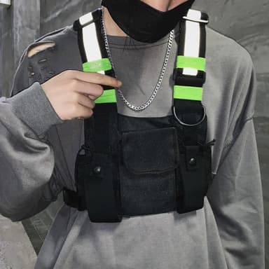 Taktisk refleksvest med svarte lommer