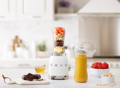 Smeg personlig blender PBF01WHEU (hvit)