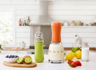 Smeg personlig blender PBF01CREU (krem)