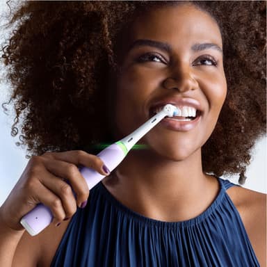 Oral-B iO 4s elektrisk tannbørste 414889 (lavendel)