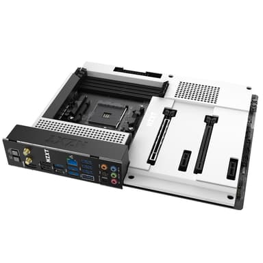 NZXT N7 B550 AMD B550 AM4 ATX