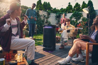 Sony SRS-XV900 trådløs bærbar høyttaler (sort)