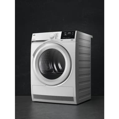 AEG Tørketrommel TR722E84P
