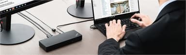 Lenovo ThinkPad Thunderbolt 4 Smart Dock universal dokk