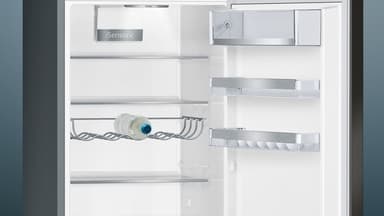 Siemens Kjøleskap/fryser kombinasjon KG39E8XBA (Black inox-antifingerprint)
