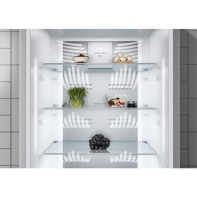 Electrolux Kombiskap LNC8ME18S (integrert)