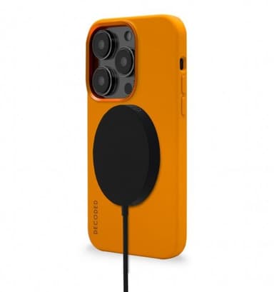 Decoded iPhone 14 Pro Max Deksel Silicone Backcover Apricot
