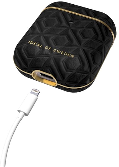 iDeal of Sweden AirPods Gen 1/ 2 deksel (Embossed Black)