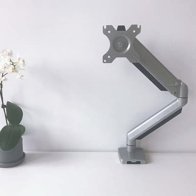 NÖRDIC Monitorarm Table Bracket for 1 skjerm med gassfjær, vippbar og roterbar, i aluminium og stål, sølv, skjermmontering TV-brakett