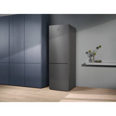 Electrolux Kombiskap LNT5ME32U1 (Stål)