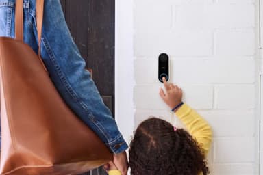 Google Nest Hello videoringeklokke