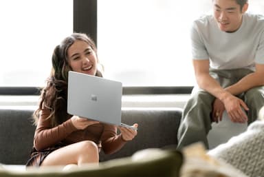 Microsoft Surface Laptop Go 2 i5-11/8/128 12,4" bærbar PC