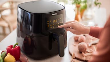 Philips Airfryer 3000 Series 6.2L med bakeform HD9270/93