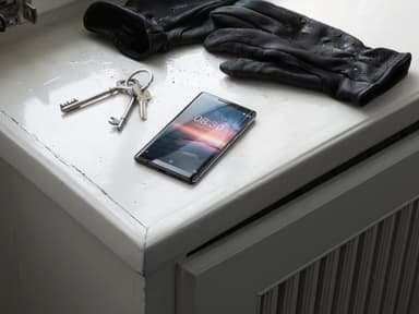 Nokia 8 Sirocco smarttelefon (sort)